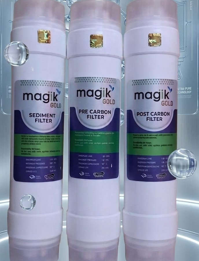 Activated carbon water filter cartridge