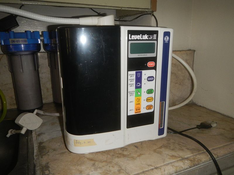 Countertop alkaline water ionizer unit